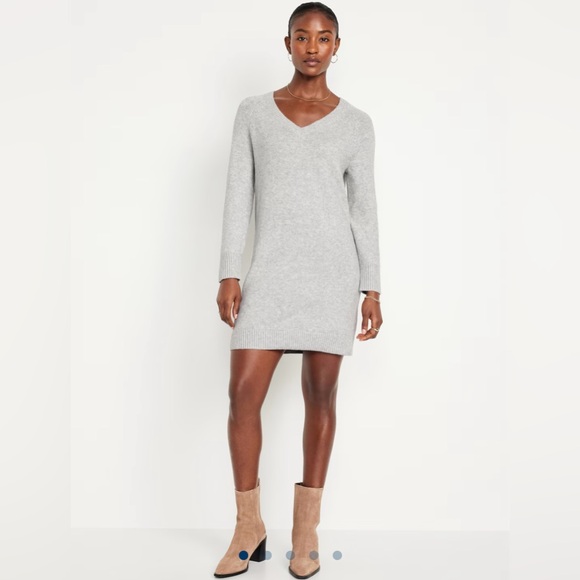 Old Navy So Soft Women's V-Neck Sweater in Light Gray XL 16 18 - Picture 5 of 7